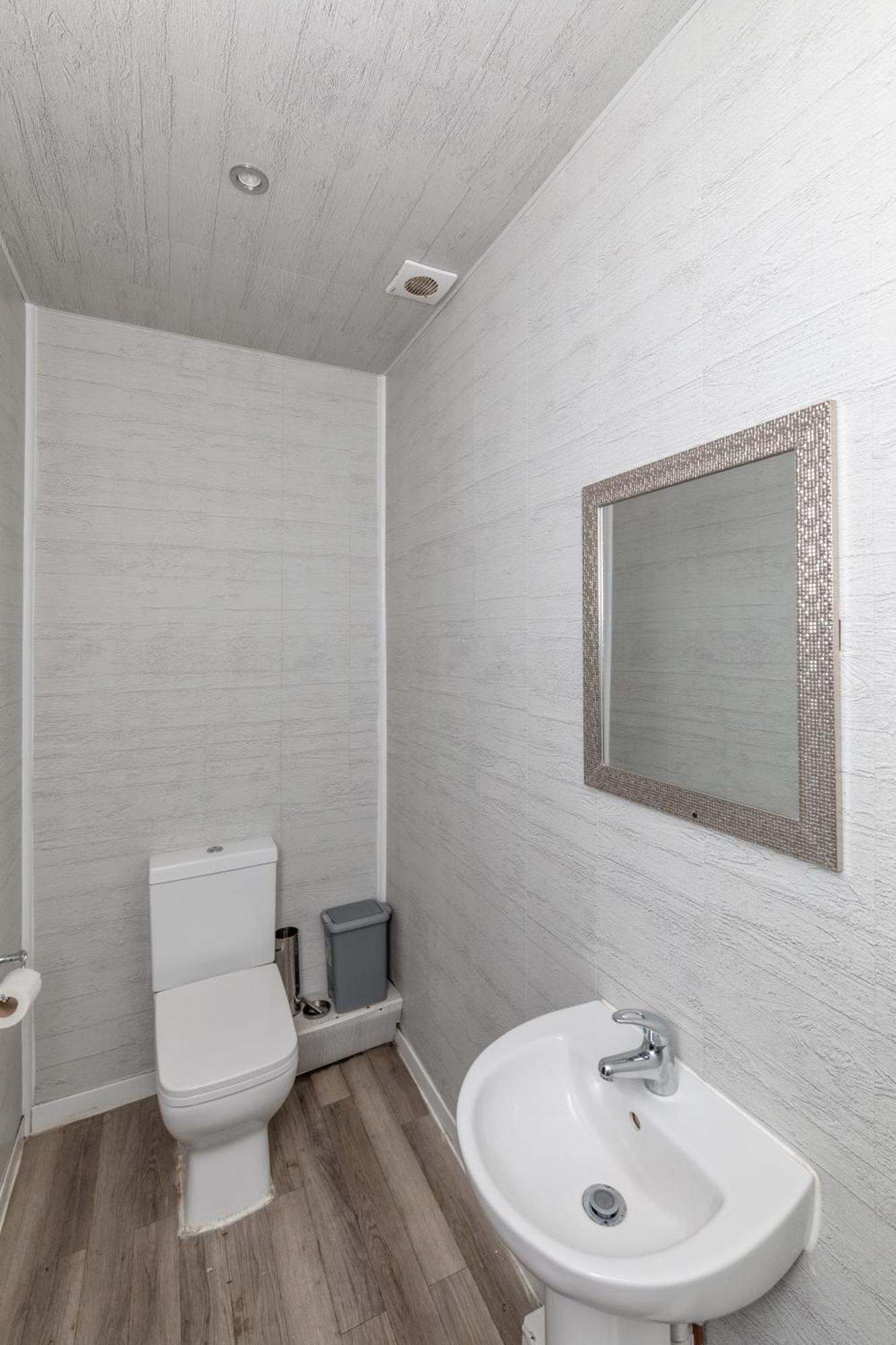 Darlington Luxury Penthouse Apartment