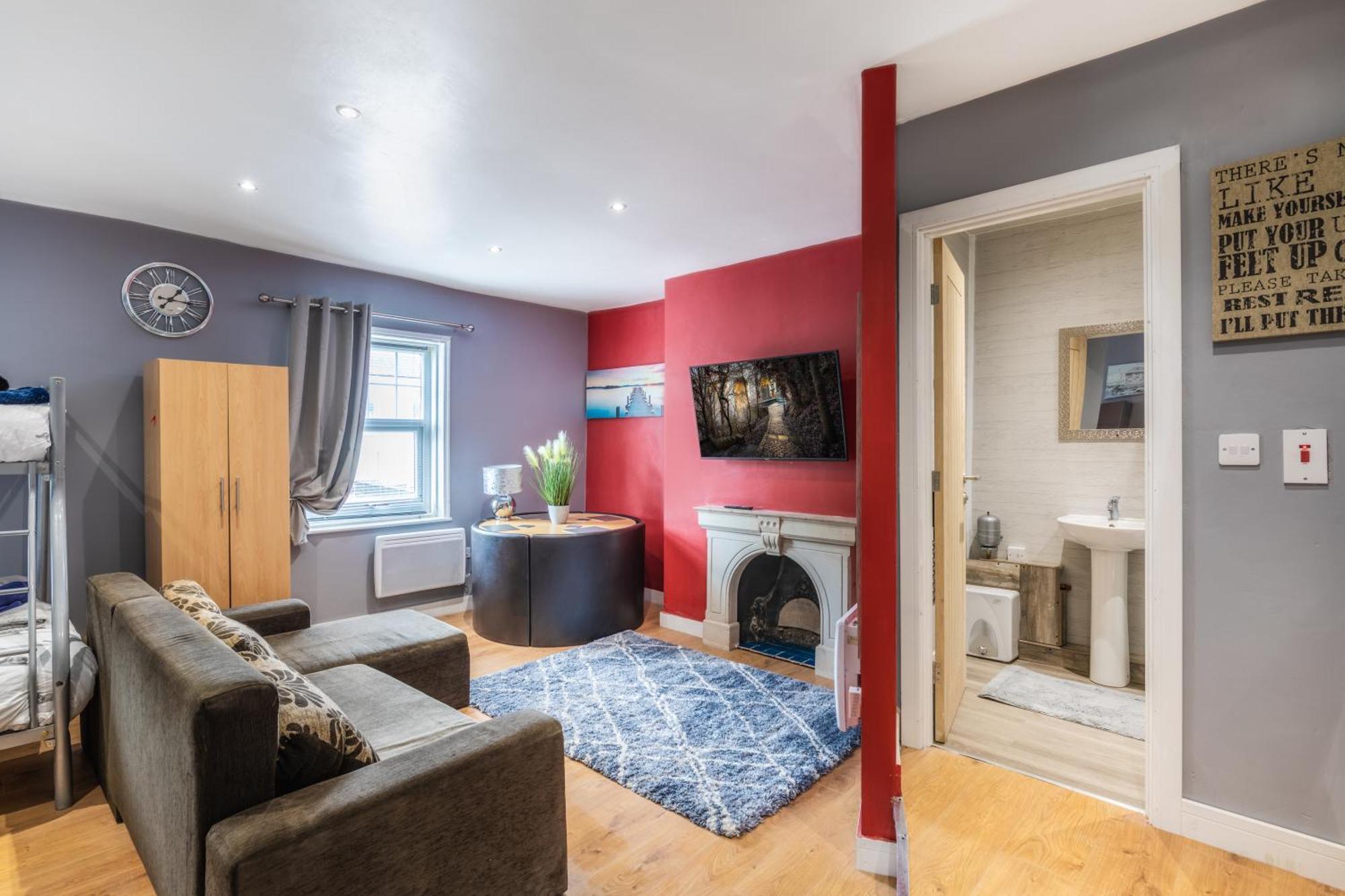 Darlington Luxury Penthouse *
